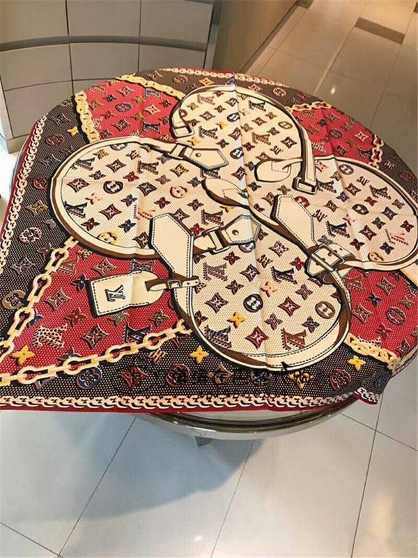 Louis Vuitton Scarf LVC00517 Louis Vuitton Scarf LVC00517